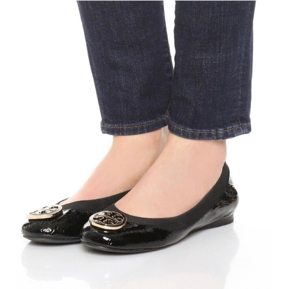 Tory Burch Women’s Size 9 Black Color with Gold Logo Caroline Ballet Flats